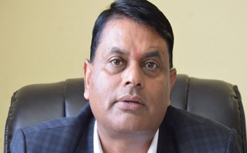 तीन महिना नपुग्दै स्वास्थ्य सचिव फेरिए